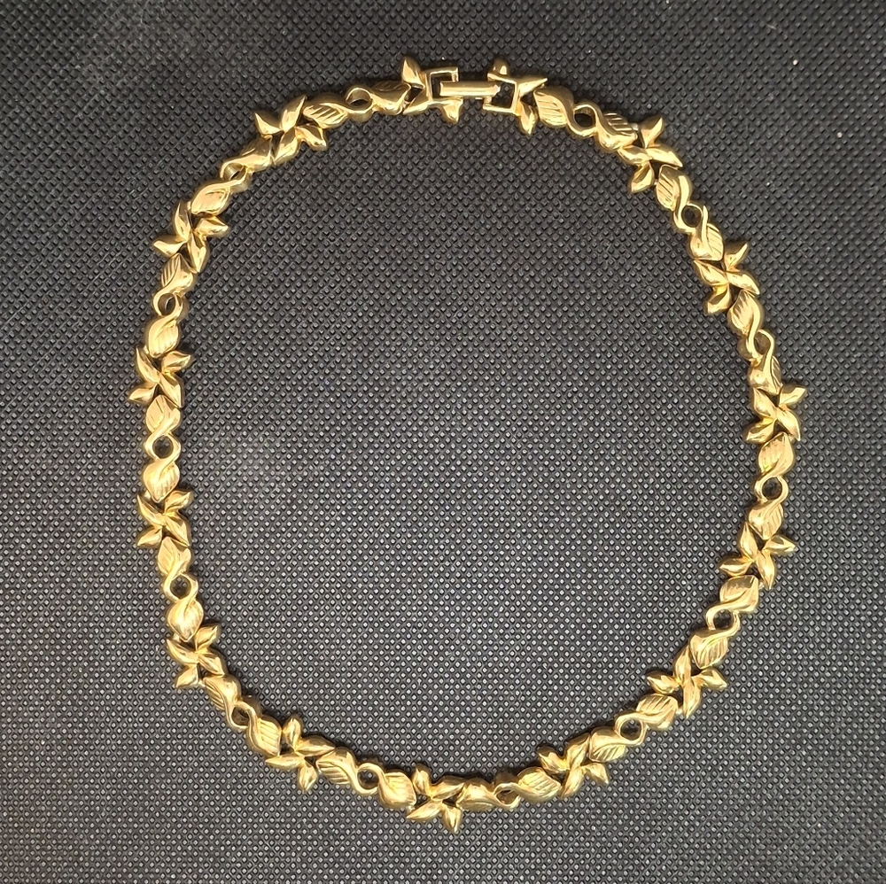 VINTAGE Midcentury Golden Leaf Link Necklace